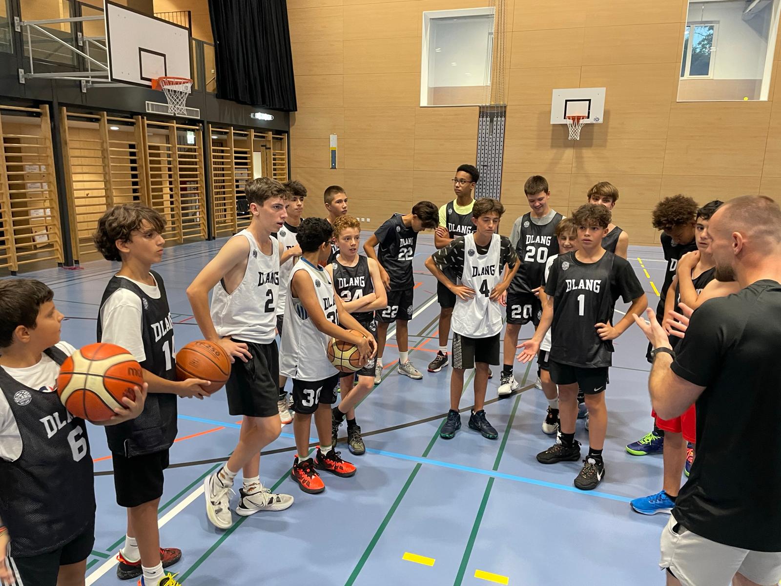 About Us Dlang sports basketball club